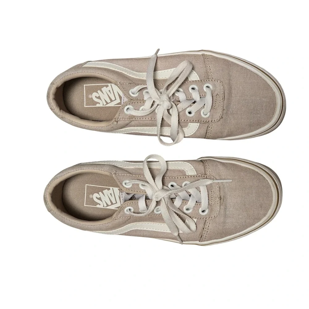 Vans Ward Low Top Tan Canvas Skate Shoes Womens 7.5 Khaki Beige White